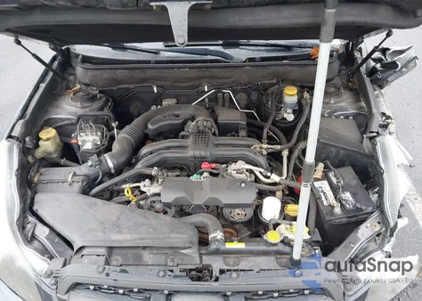 2013 Subaru Legacy 2.5I z USA, uszkodzony, nr VIN 4S3BMBA66D3023931